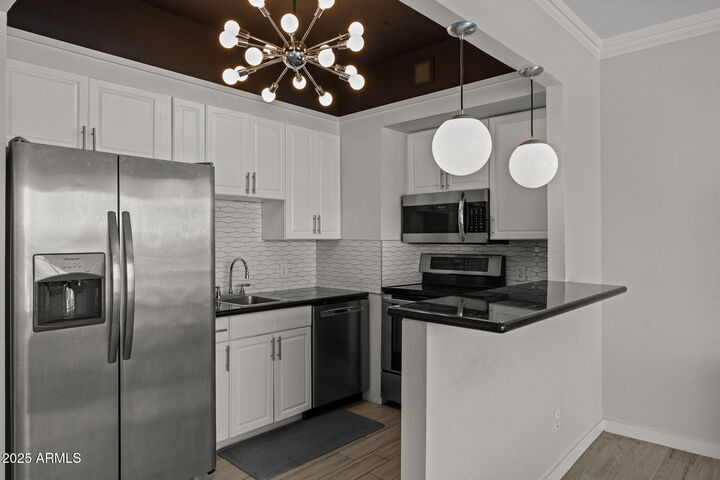 Property Photo: 4750 N Central Avenue K16 AZ 85012