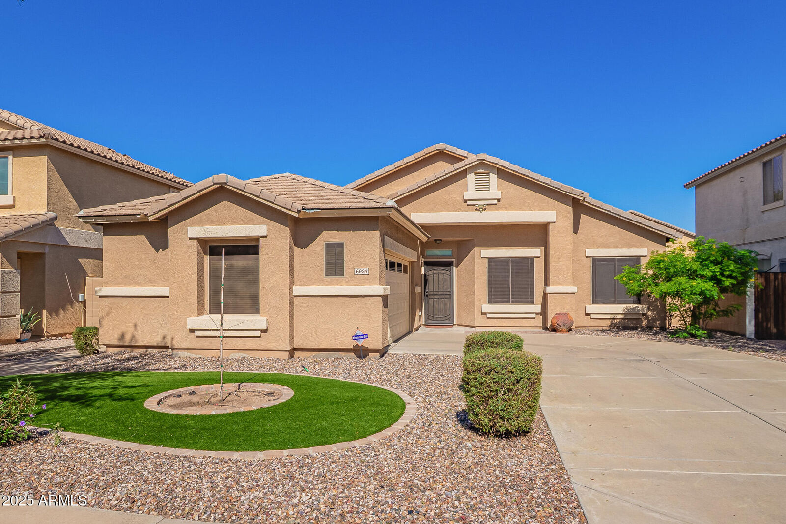 Property Photo: 6934 W Beverly Road AZ 85339