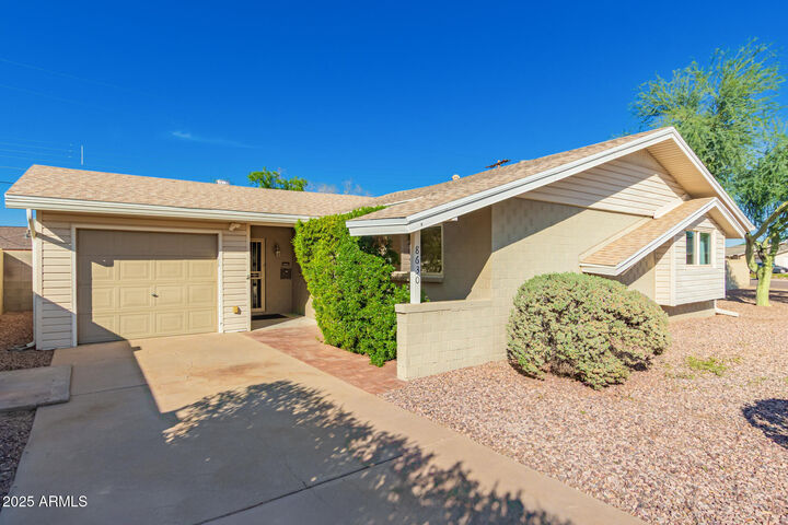 8630 E Mariposa Drive  Scottsdale AZ 85251 photo