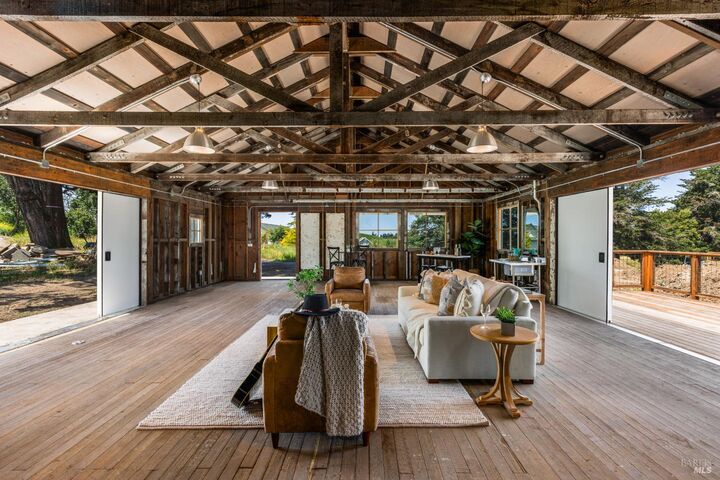 Property Photo:  5561 Sonoma Mountain Road  CA 95404