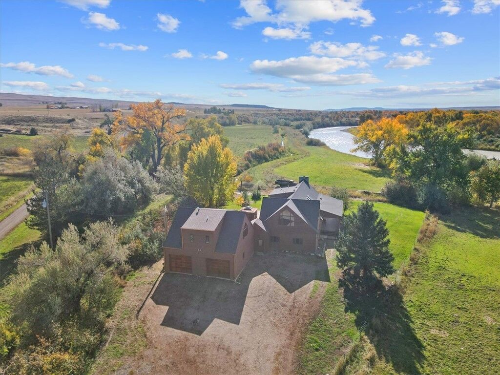 Property Photo:  4320 Moser Dome Road  MT 59044