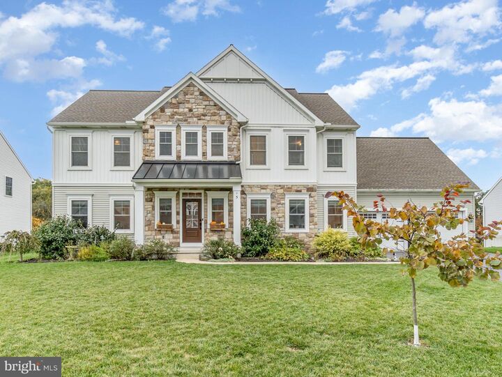 15 Braxton Road Road  Mechanicsburg PA 17050 photo