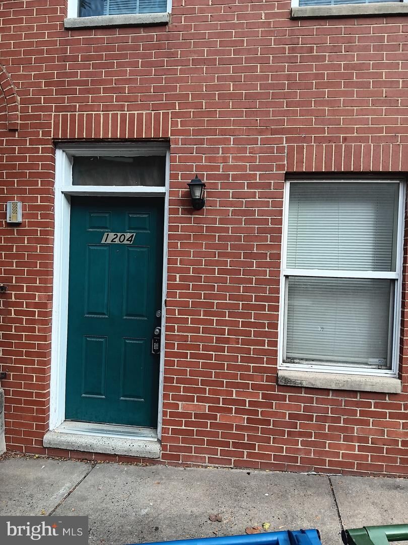 Property Photo:  1204 W Lafayette Avenue 10  MD 21217 