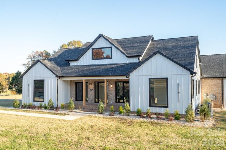 Property Photo:  1120 Baron Road  NC 28173 