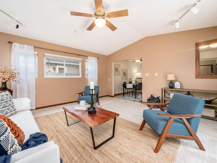 Property Photo: 3894 Maidens Larne Drive OH 43221