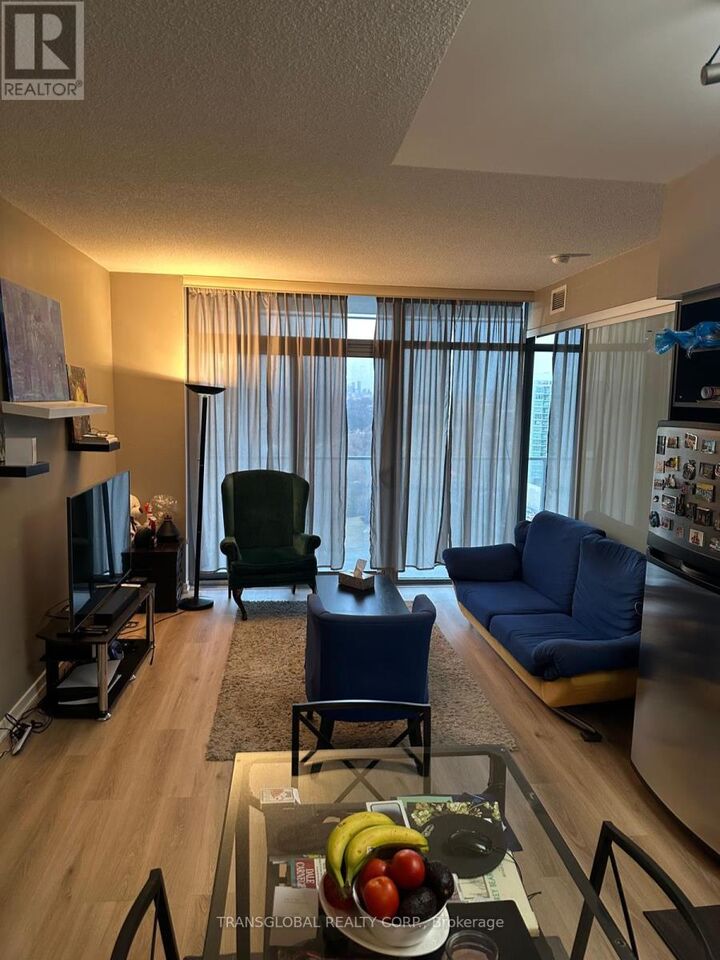 Property Photo:  103 The Queens Way 1703  ON M6S 5B3 