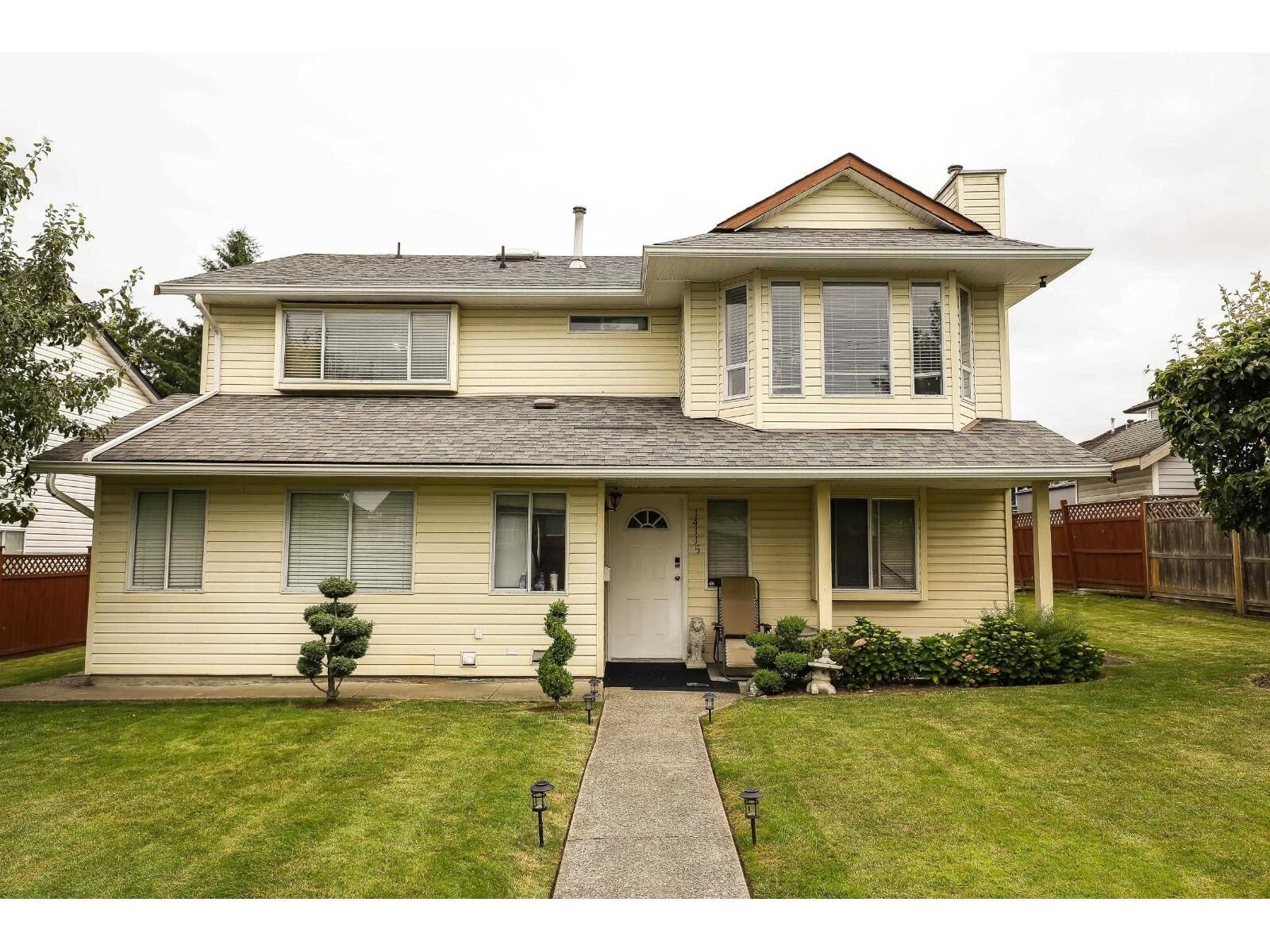 Photo de la propriété: 14115 88th BC V3W 3L5