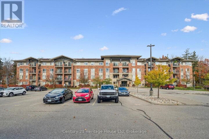 Property Photo:  625 St David Street South 414  ON N1M 0A8 