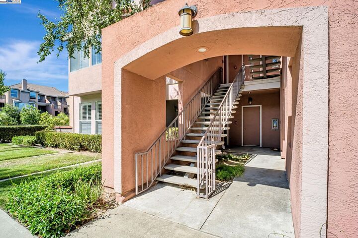 Property Photo: 3695 Stevenson Blvd E206 CA 94538