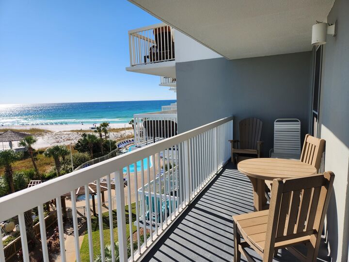 Property Photo:  1002 Highway 98 517  FL 32541 