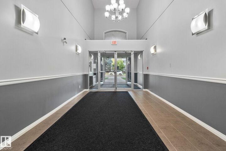 Property Photo:  9927 79 Avenue NW 207  AB T6E 1R3 