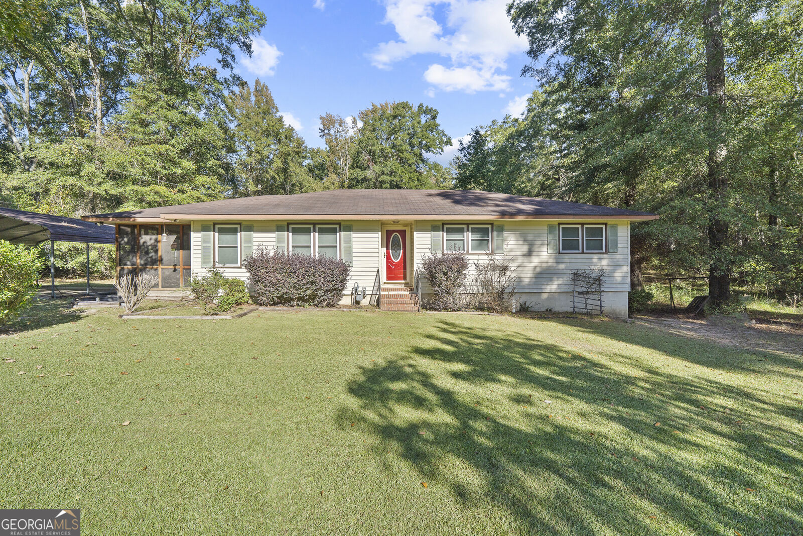 Property Photo: 894 Chapman Drive GA 31211