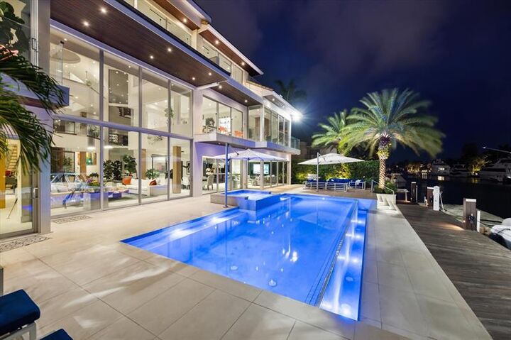 Property Photo:  14 N Isla Bahia Dr  FL 33316