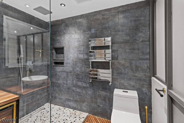 Property Photo:  69 Kitchell Rd  NJ 07834 