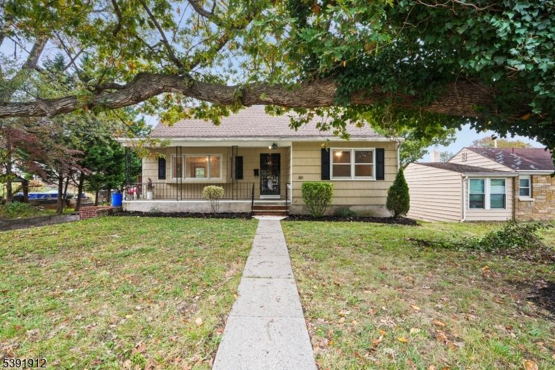 Property Photo:  50 White Meadow Ave  NJ 07866 