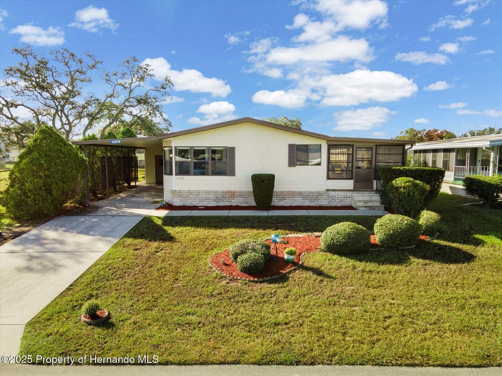 Property Photo:  12276 Fairway Avenue  FL 34613 
