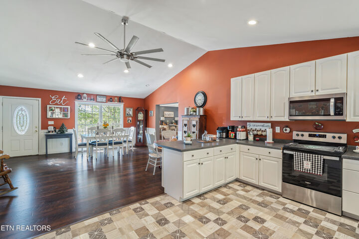 Property Photo: 130 Anderson Lane TN 37748