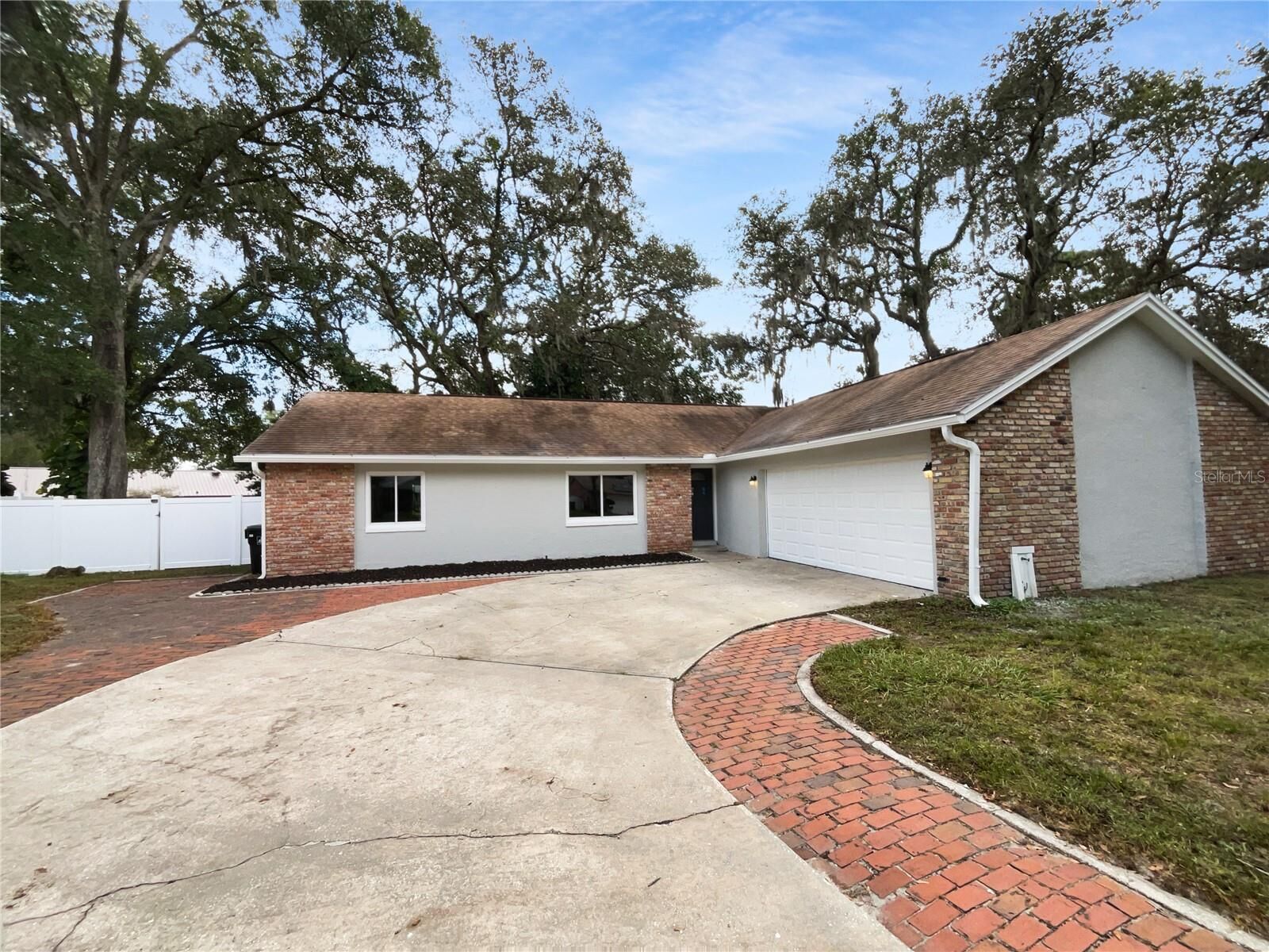 Property Photo:  5165 Chesapeake Avenue  FL 32808 