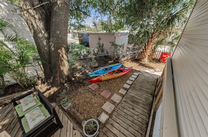 Property Photo: 711 Driftwood Lane FL 34689