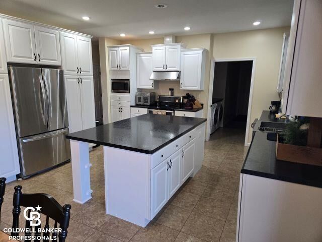 Property Photo: 6968 Sterling Road MI 48097