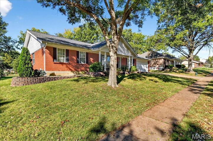 Property Photo:  10727 Roxanna Drive  MO 63128