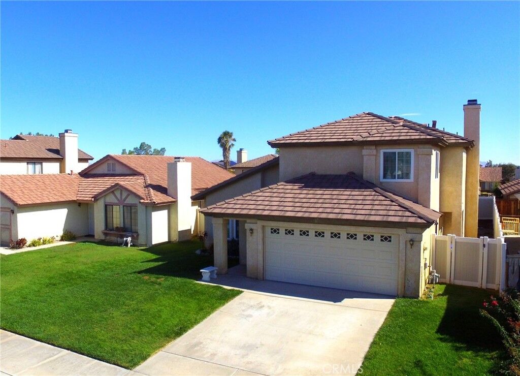 Property Photo:  12437 Driftstone Drive  CA 92392 