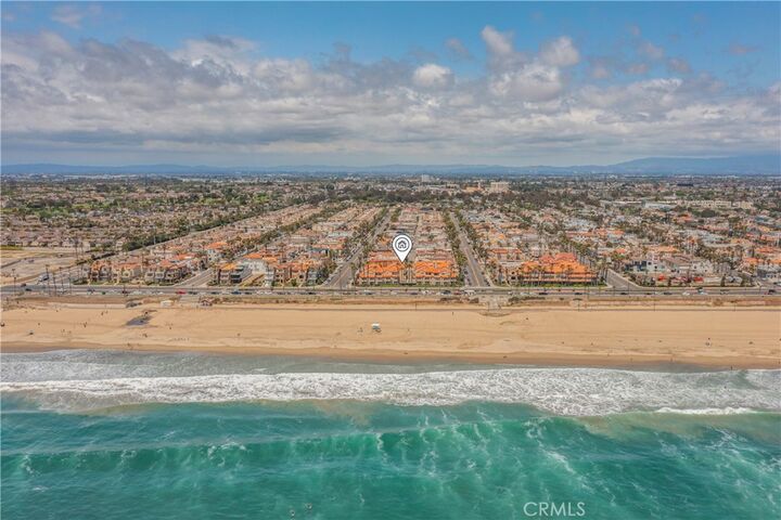 2000 309  Huntington Beach CA 92648 photo