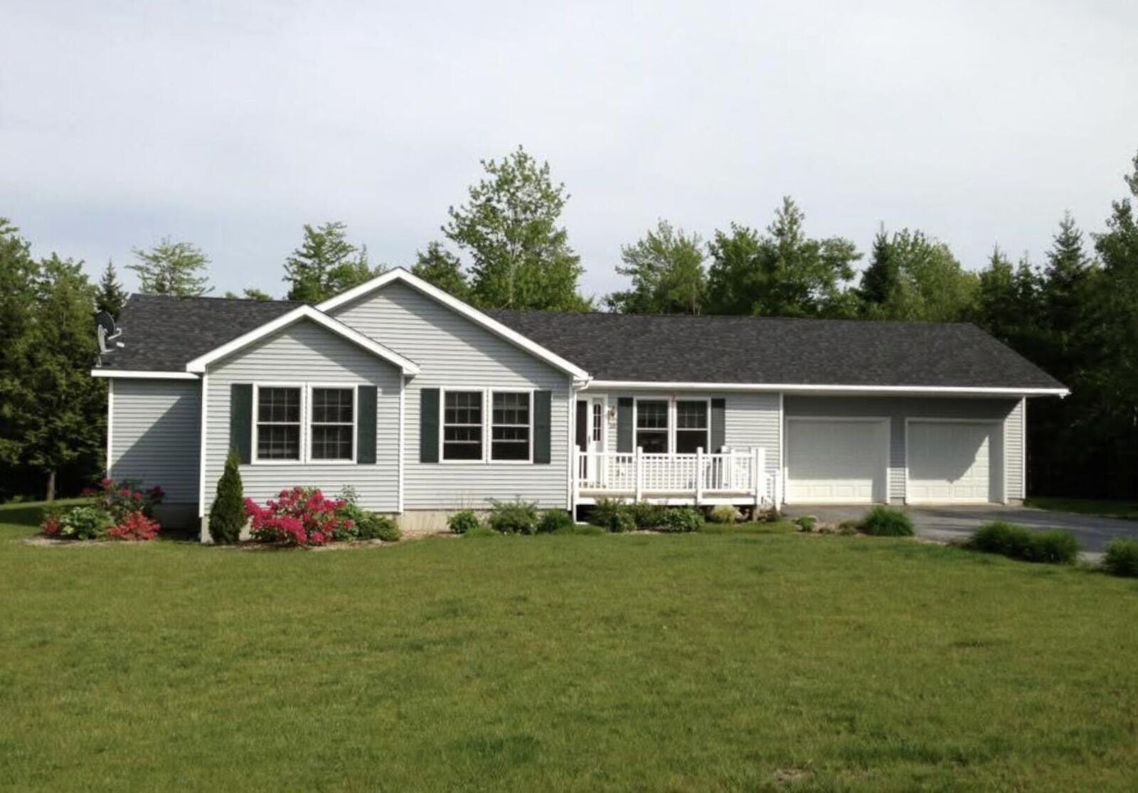 Property Photo: 18 Tamarac Road ME 04605