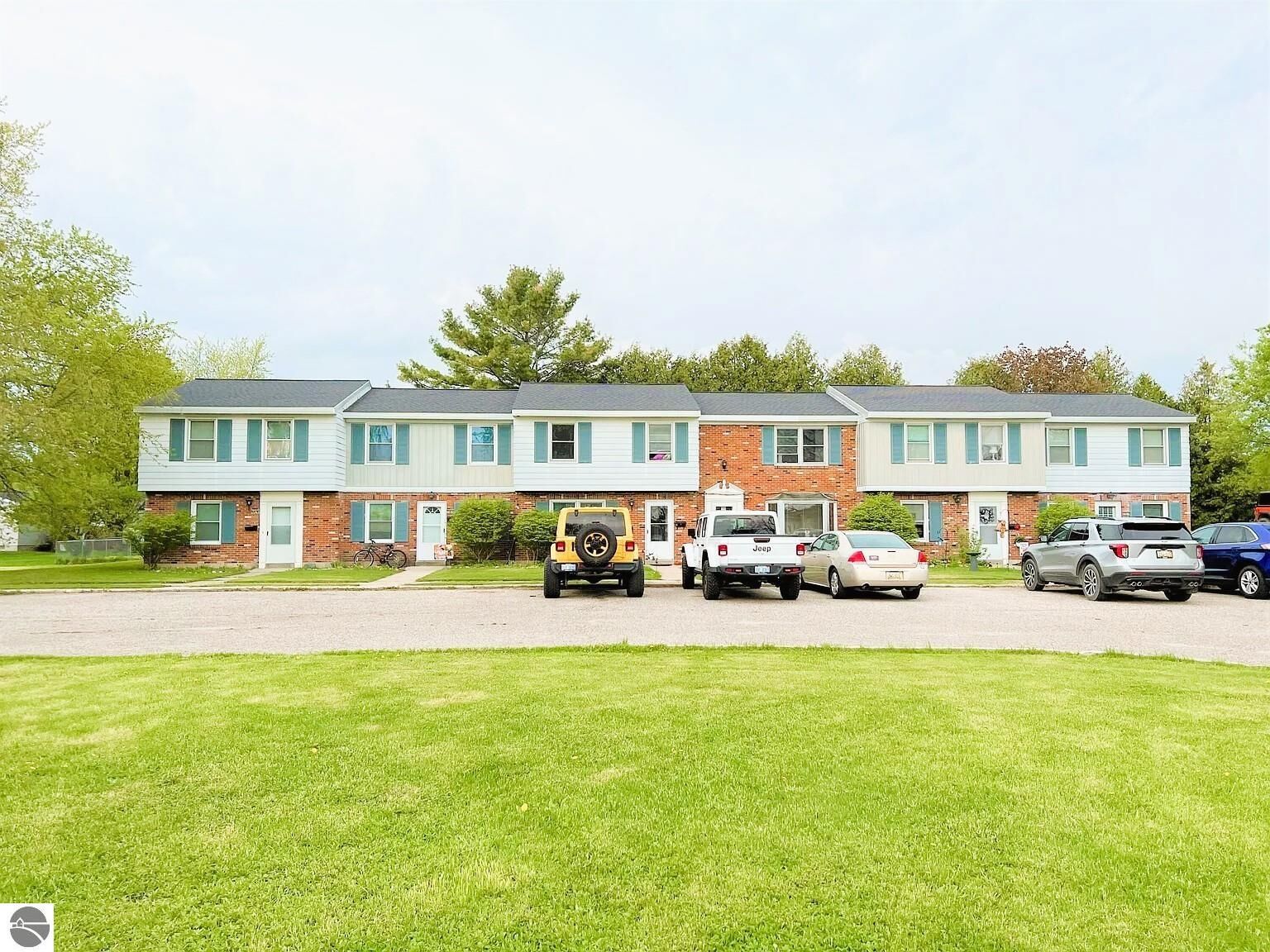 Property Photo:  726 S Huron Street  MI 49721