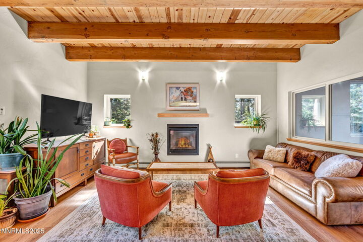 Property Photo:  978 Glenrock Drive  NV 89451 