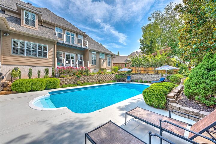 Property Photo: 5 Robson Way AR 72712