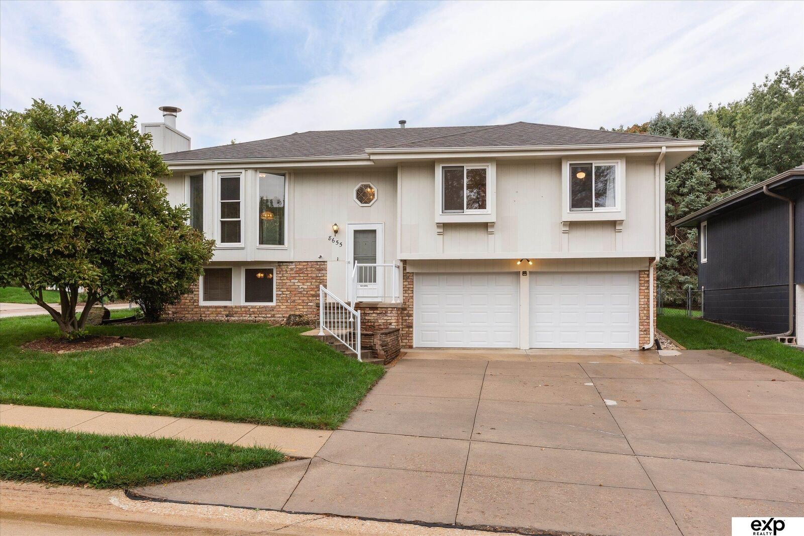 Property Photo:  8655 Monroe Street  NE 68127