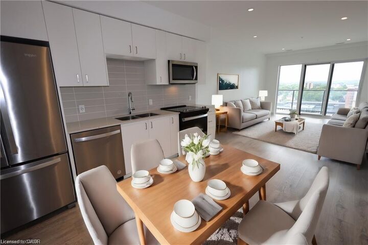 Property Photo:  50 Grand Avenue S 1004  ON N1S 0C2