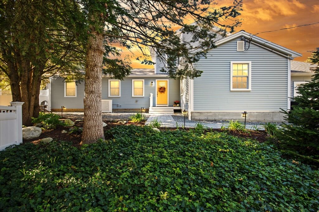 Property Photo:  55 Jennifer St  MA 01460 