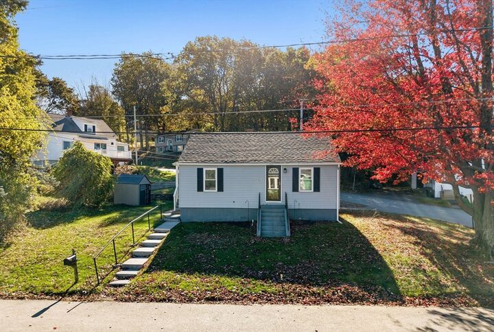 Property Photo:  164 Conant St  MA 01440