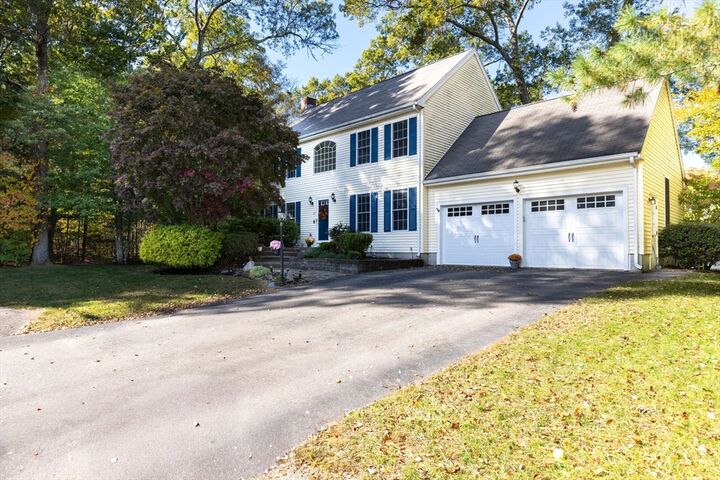 Property Photo:  27 Killarney Way  MA 02703