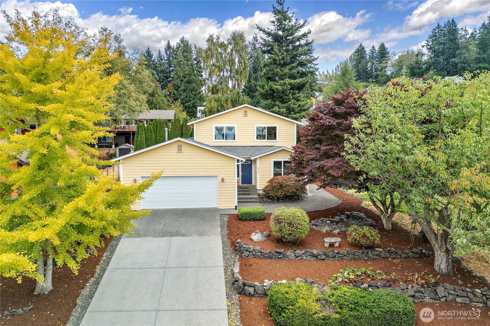 Property Photo: 18546 10th Avenue NE WA 98370