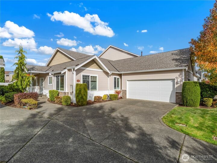 Property Photo: 1301 67th Street SE 4A WA 98092