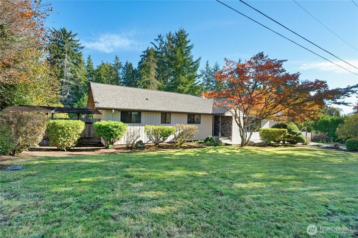 Property Photo: 504 N 8th Street WA 98563