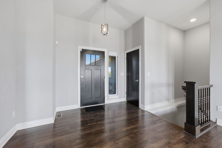 Property Photo:  2806 N Woodridge St  KS 67226 