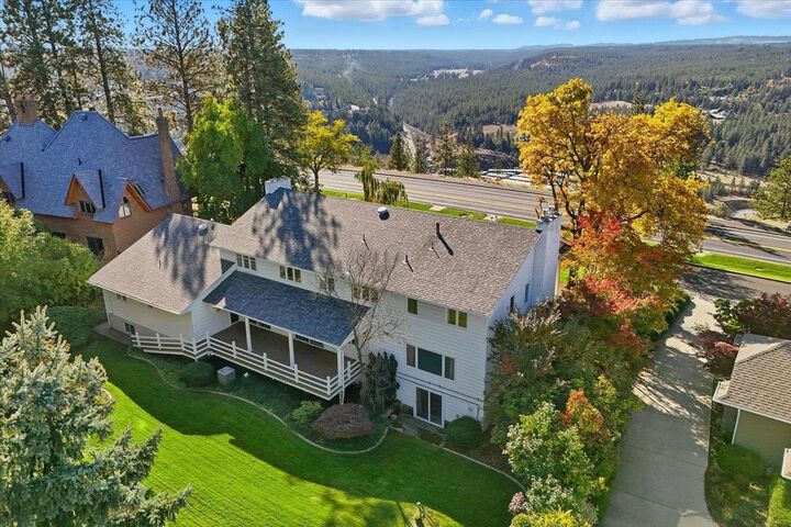 Property Photo:  3433 S High Dr  WA 99203 