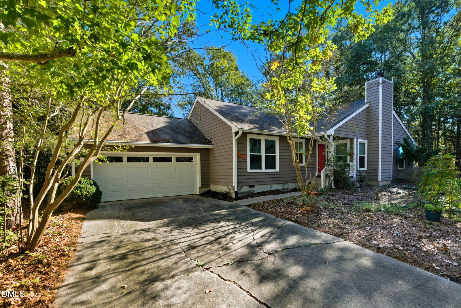 Property Photo:  14 Lark Circle  NC 27517 