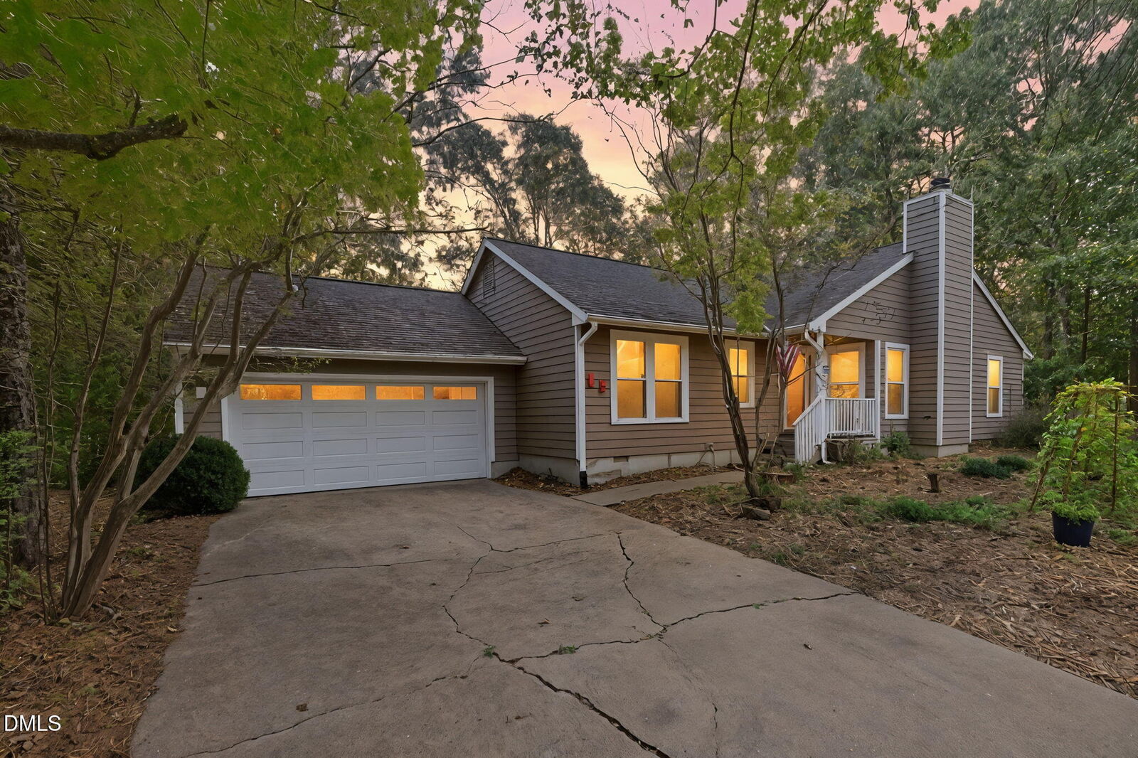 Property Photo: 14 Lark Circle NC 27517