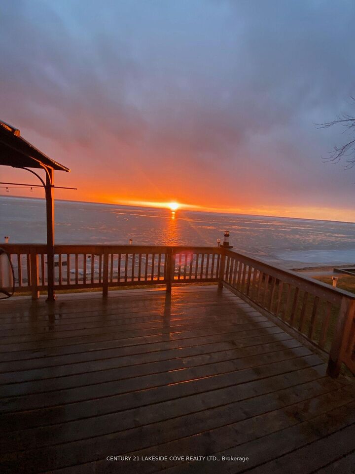 Property Photo:  2730 Lone Birch Trail N  ON L0K 1B0 