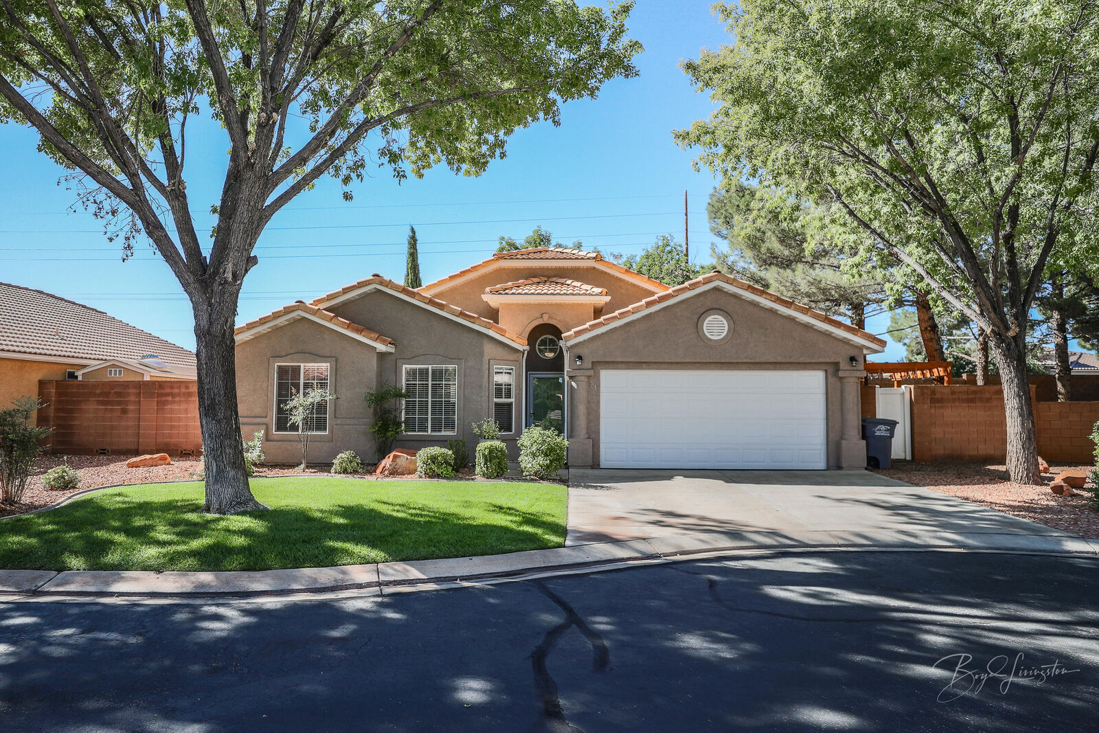 Property Photo: 740 S Red Mountain Blvd 21 UT 84738