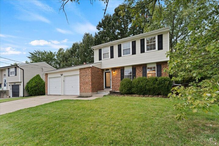 Property Photo: 9977 Loralinda Drive OH 45251
