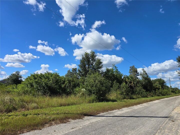 526 Cable Avenue S  Lehigh Acres FL 33974 photo