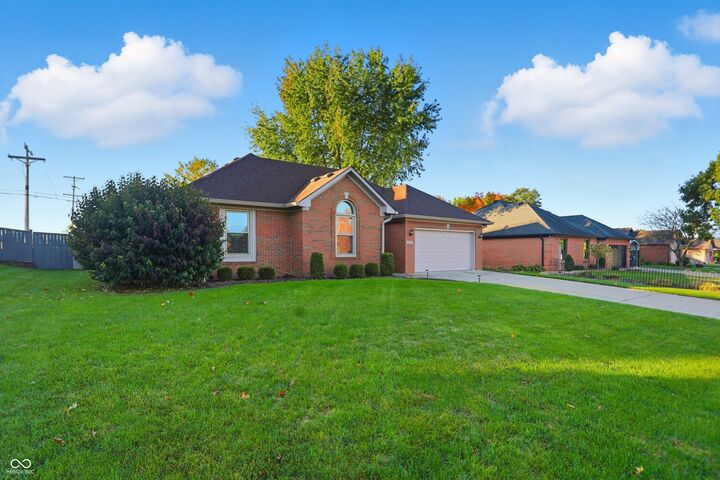 Property Photo: 5253 Tracey Jo Road IN 46142