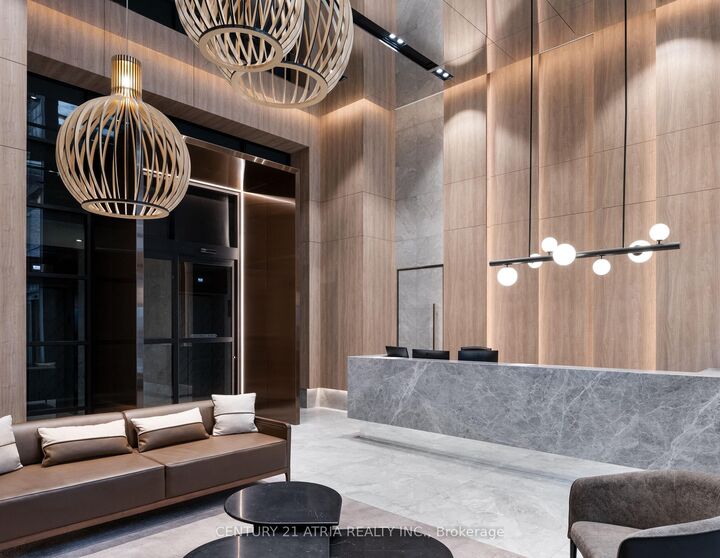 Property Photo:  252 Church Street 2303  ON M5B 0E6