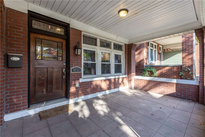 Property Photo: 6931 McPherson Blvd PA 15208